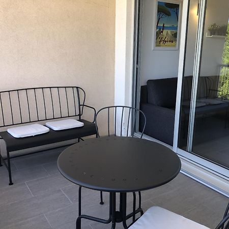 Holidays Hyeres Ruang foto
