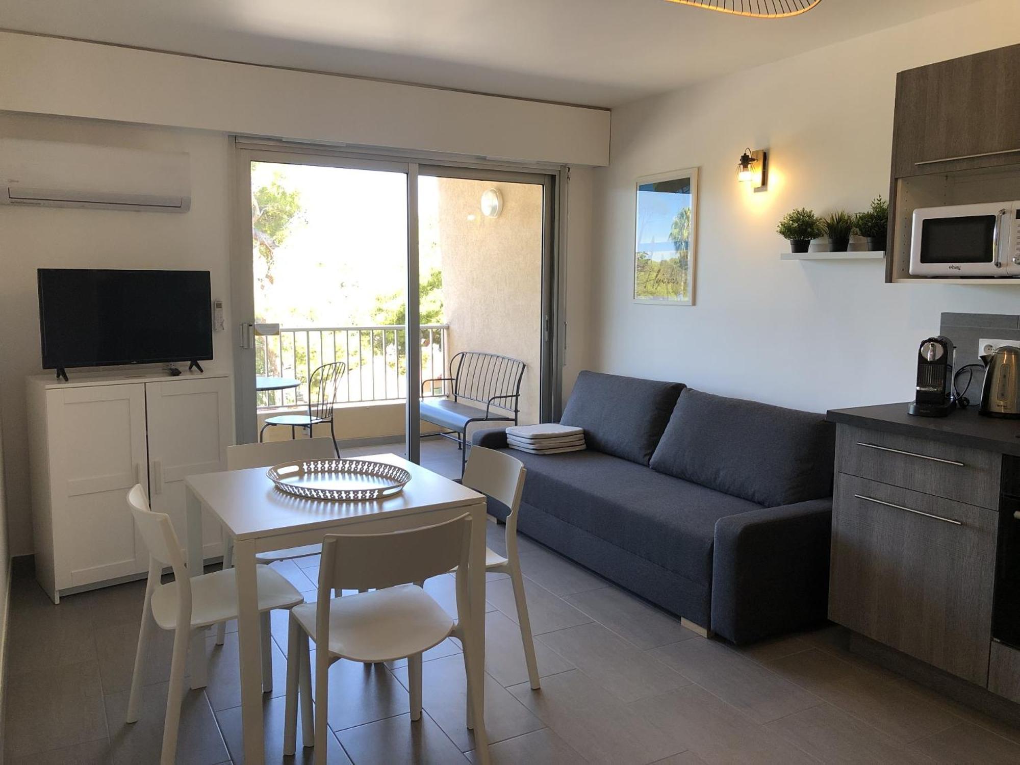 Holidays Hyeres Ruang foto